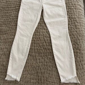 MOTHER White Skinny Jeans The Looker Ankle Step Fray ~ Cream Puffs